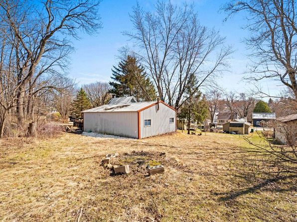 316 Washington St, Ripon, WI 54971