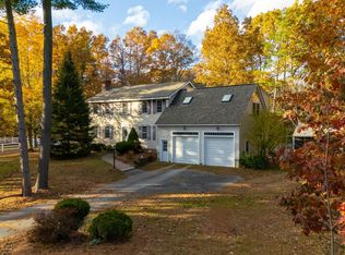 27 Arabian Way, Chester, NH 03036