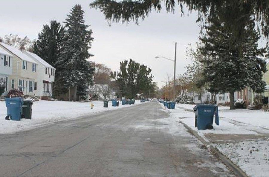2nd image of 4011 Torrington Ave