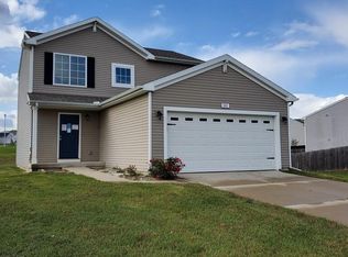 601 View Pointe Dr, Middleville, MI 49333