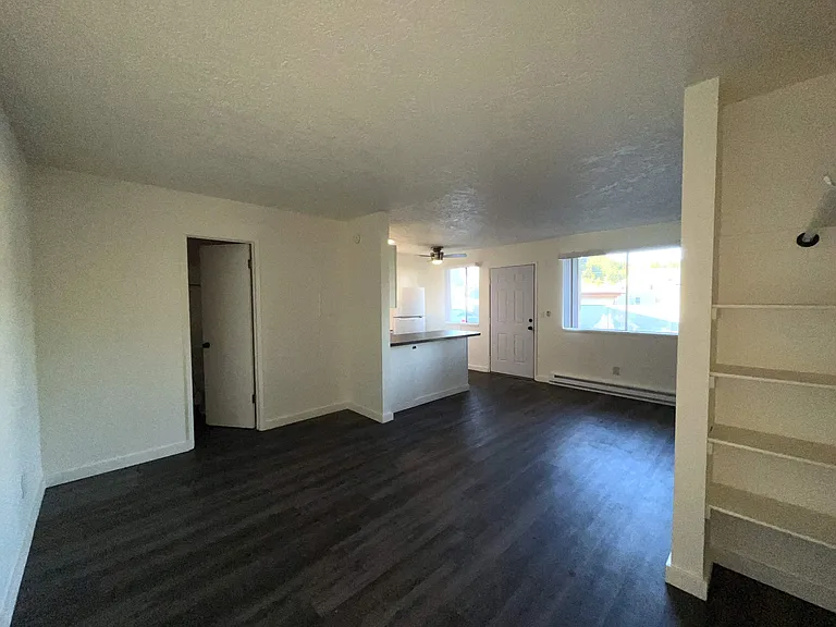 Studio East Apartments — Photo 14