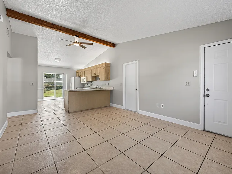 2639 Lantana Ln #2641 — Photo 7