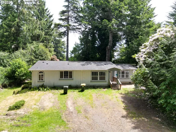 83411 Clear Lake Rd, Florence, OR 97439