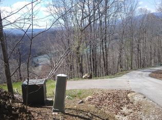 169 Hideaway Ridge Trl, Robbinsville, NC 28771