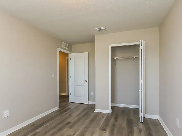 11929 Grand Kempston Dr — Photo 14