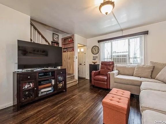 4th image of 225-16 Hillside Ave #4010