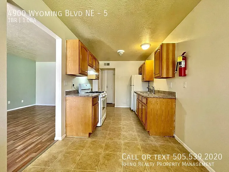 Casa Del Arroyo Apartments — Photo 3