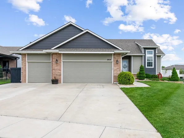 2614 N Bluestone St, Andover, KS 67002