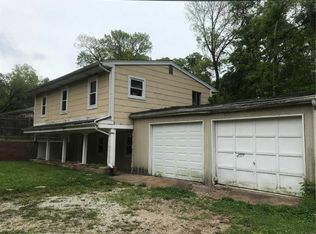3942 Beach Dr, House Springs, MO 63051