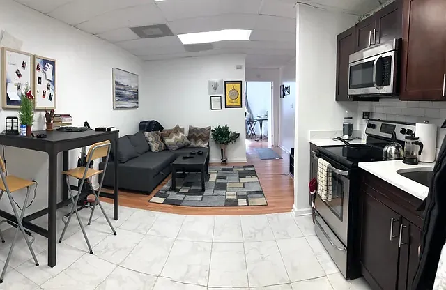 CONCEPTUAL : HOW apartment was furnished by previous Tenant.