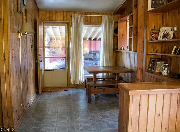 5th image of 1152 Thorndale Dr