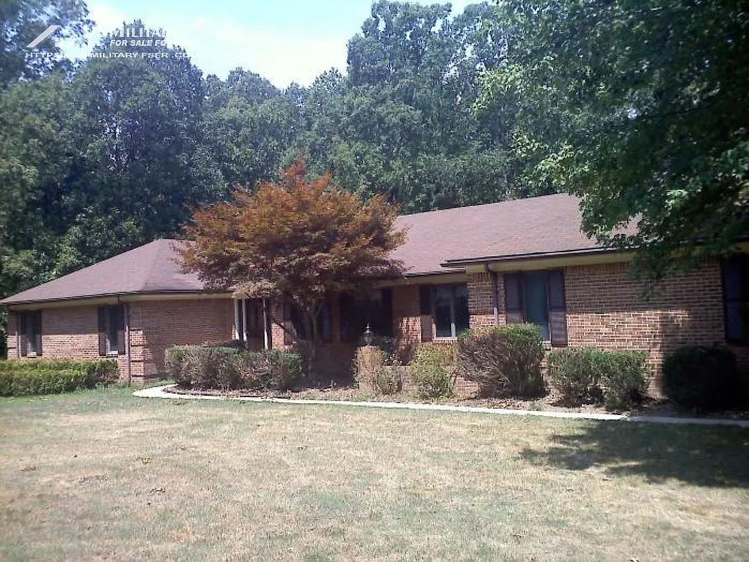9530 Hickory Acres Dr photo 1
