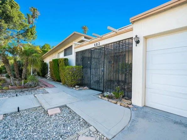682 N Monterey Rd, Palm Springs, CA 92262