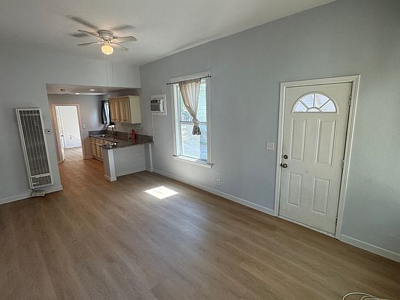 3rd image of 22 Kendall Ave