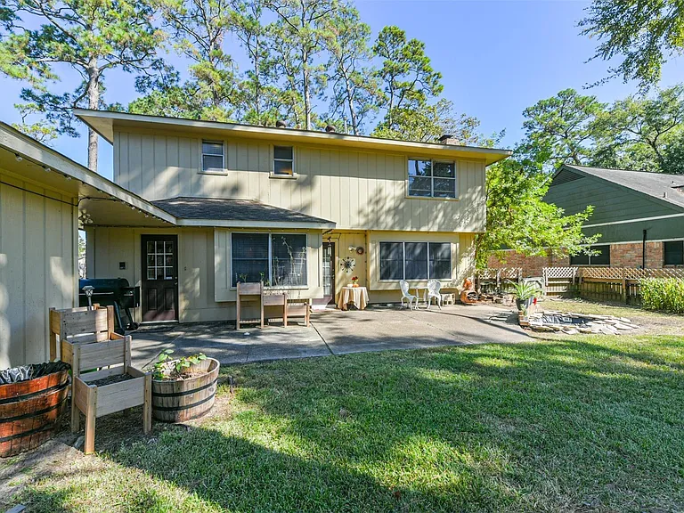 3728 Autumn Ln — Photo 16