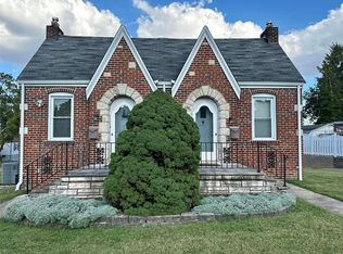 8700 Ivy Ave, Saint Louis, MO 63123