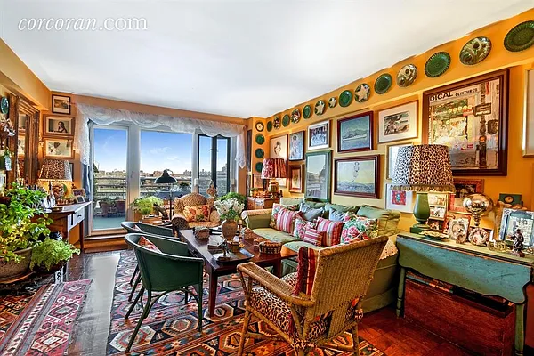 Sold by Corcoran | media 18