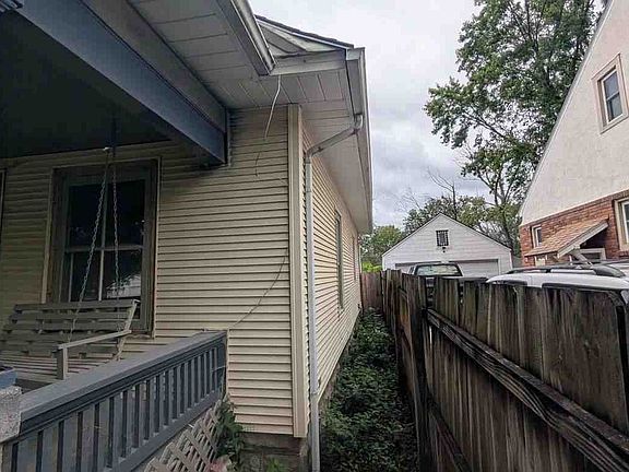 4th image of 1149 S 1st St