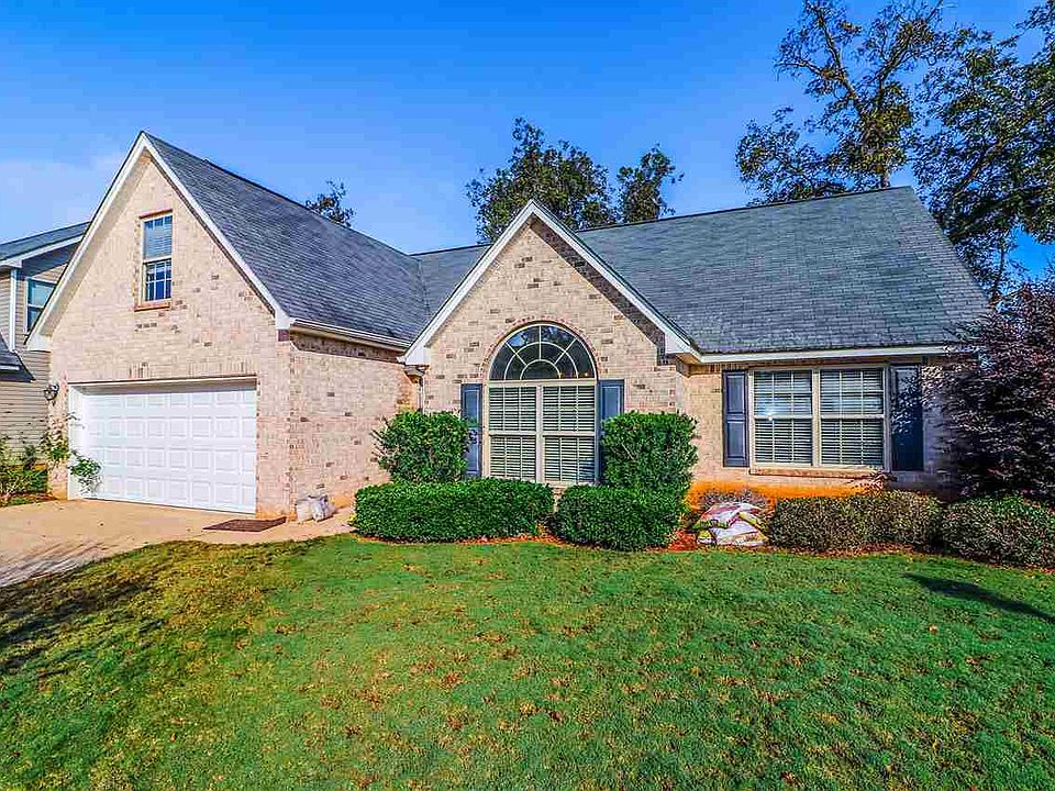 1st image of 306 Haywood Dr