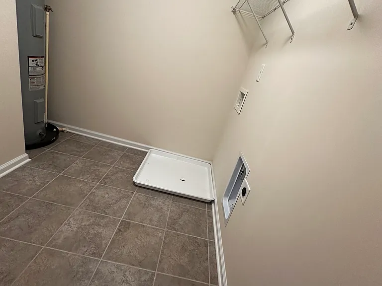 15505 Davidson East Dr #SINGLE FAMILY HOME — Photo 22
