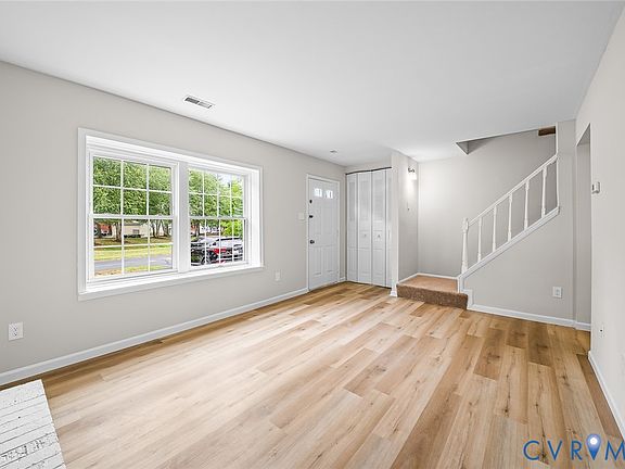 4th image of 9336 Gildenfield Ct