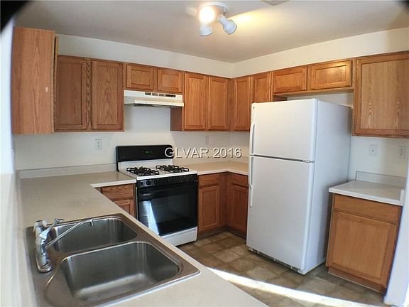 4th image of 4845 Rush Springs Dr