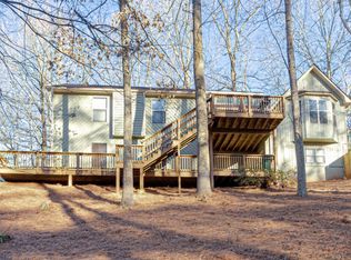 705 Cobb Trl, Woodstock, GA 30188