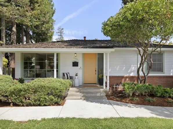 1762 Pilgrim Ave, Mountain View, CA 94040