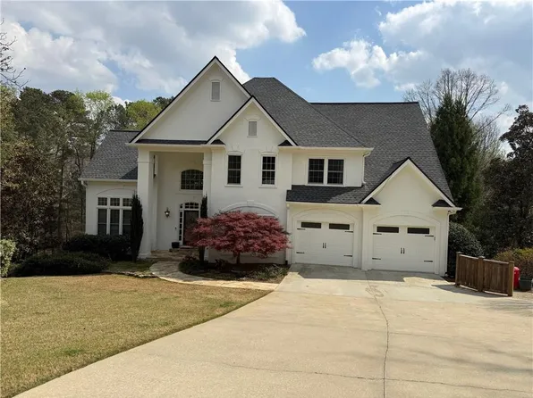5555 Hampstead Way, Johns Creek, GA 30097