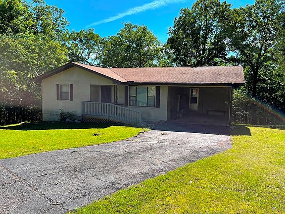 2nd image of 1109 Cedar Lake Dr