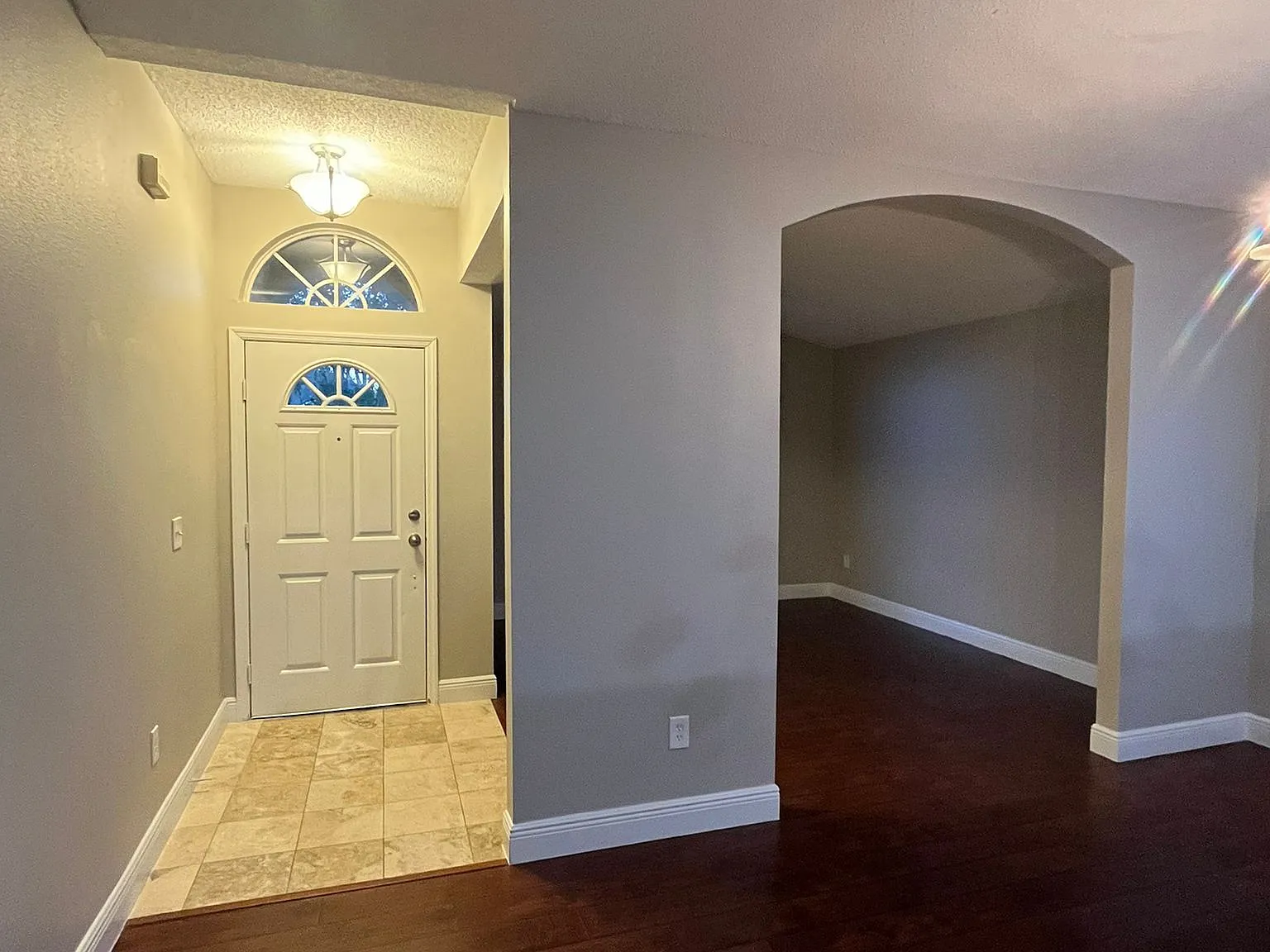 308 Becky St — Photo 4