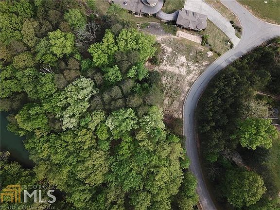 5th image of 8455 Lyonesse Dr