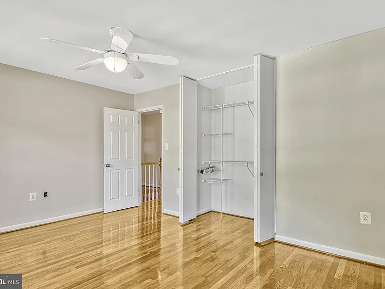 5021 Fleming Dr — Photo 38