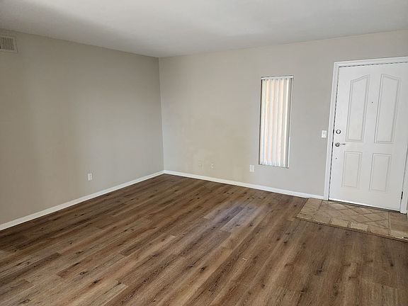 3rd image of 501 Calle Montecito Unit 8