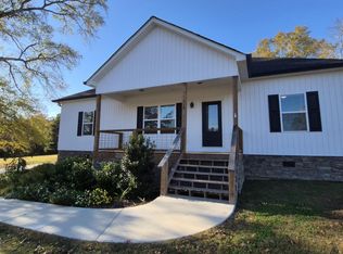 110 Hess Dr, Bridgeport, AL 35740