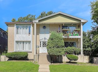 11130 S Columbus Dr, Worth, IL