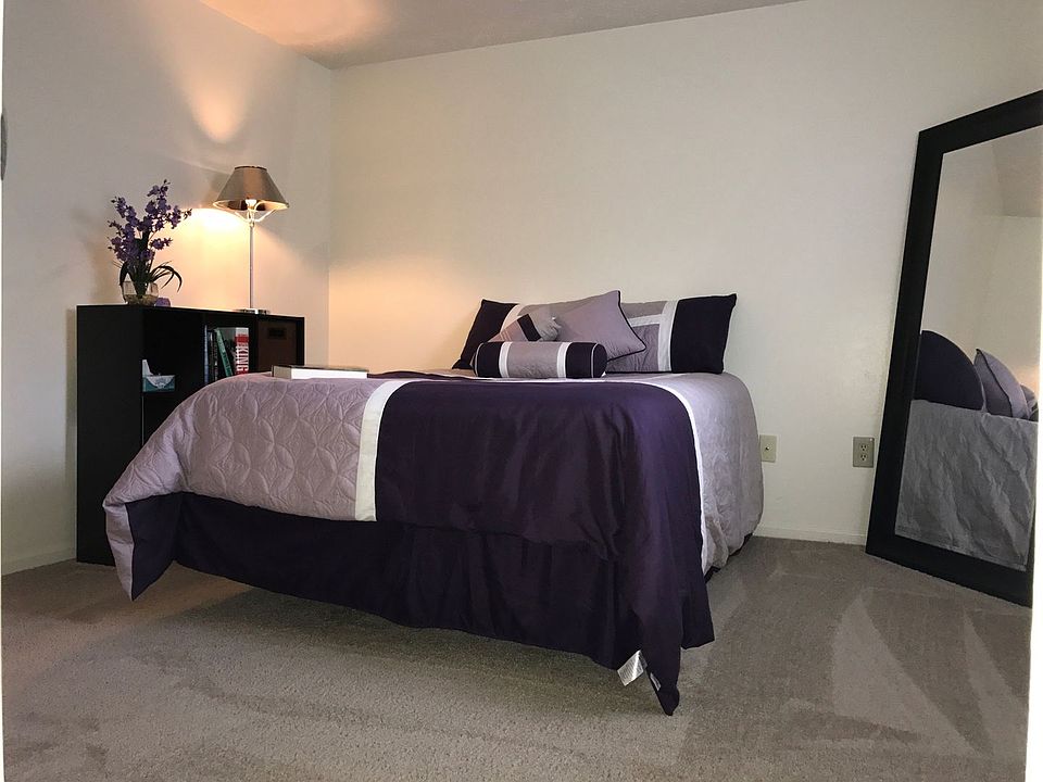 1st image of 8880 Royal Manor Dr #201
