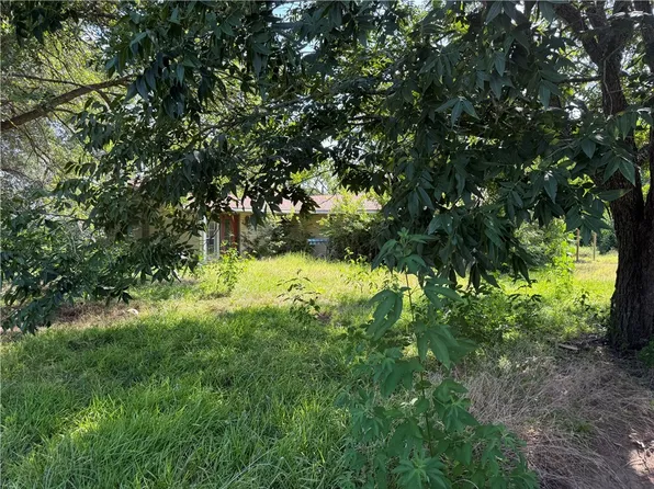 3460 Williams St, Brenham, TX 77833