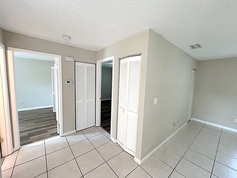 2 Plateau Ln — Photo 13