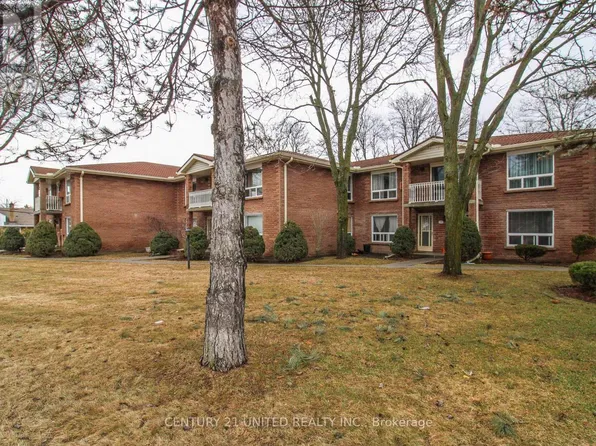 1110 Clonsilla Ave #1-204, Peterborough, ON K9J 5Y5