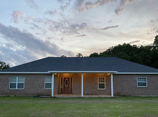 12315 Forts Lake Rd, Moss Point, MS 39562