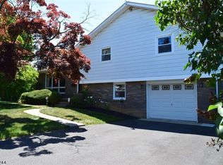1345 Morris St, Alpha, NJ 08865