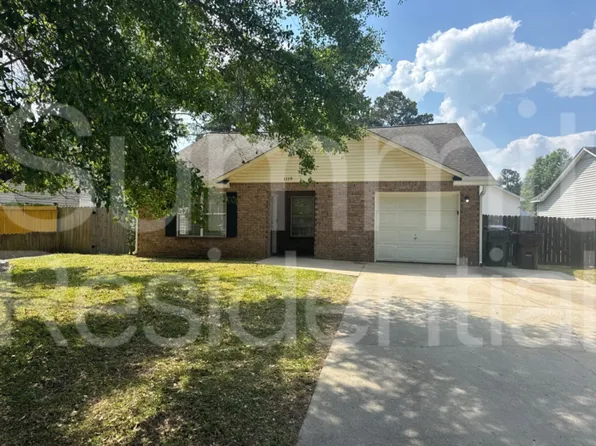 1119 Huger St, Moncks Corner, SC 29461