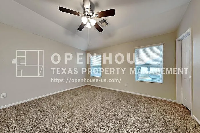 2519 Elm Crossing Trl — Photo 9