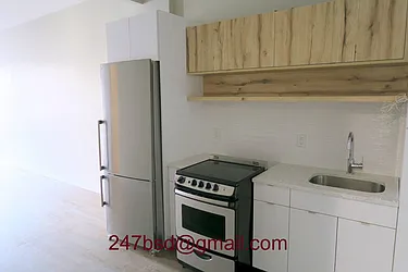 Rented by Lucky Apt Inc