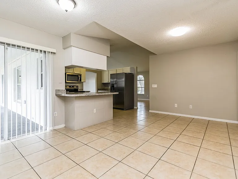 115 Pine Top Ln — Photo 6