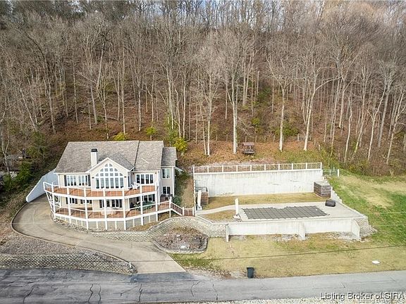 3rd image of 5107 Stoneview Drive
