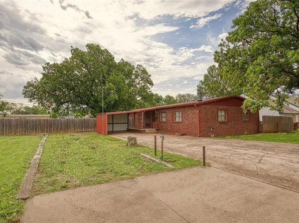 419 N Temple St, Cordell, OK 73632