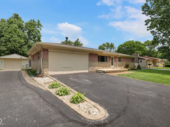 406 W McGregor Rd, Indianapolis, IN 46217
