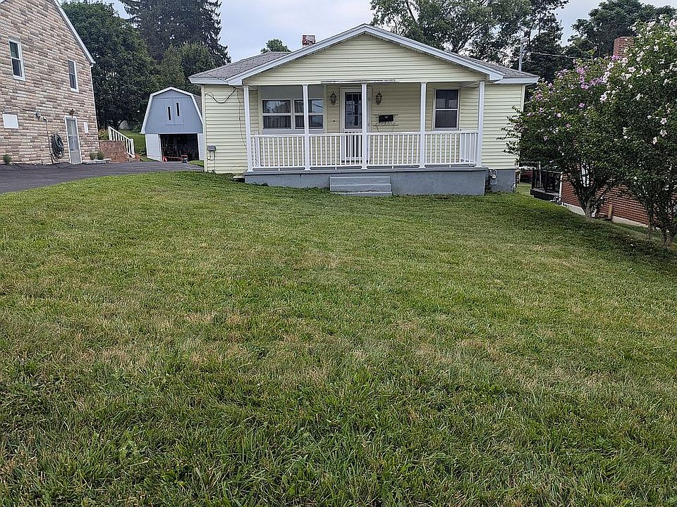 1st image of 608 N Spring St